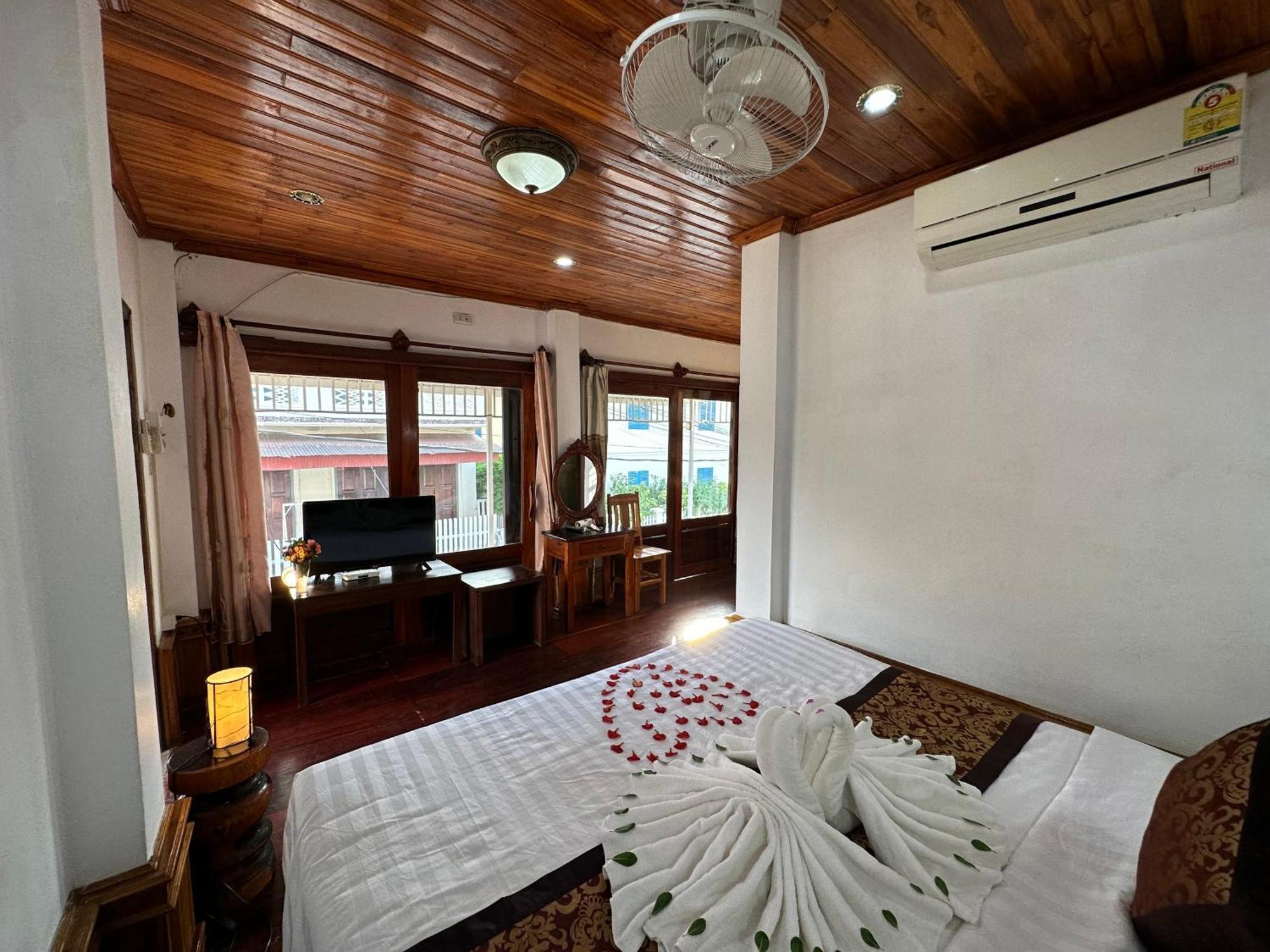 Villa Thida Mekong Riverside Luang Prabang Zimmer foto